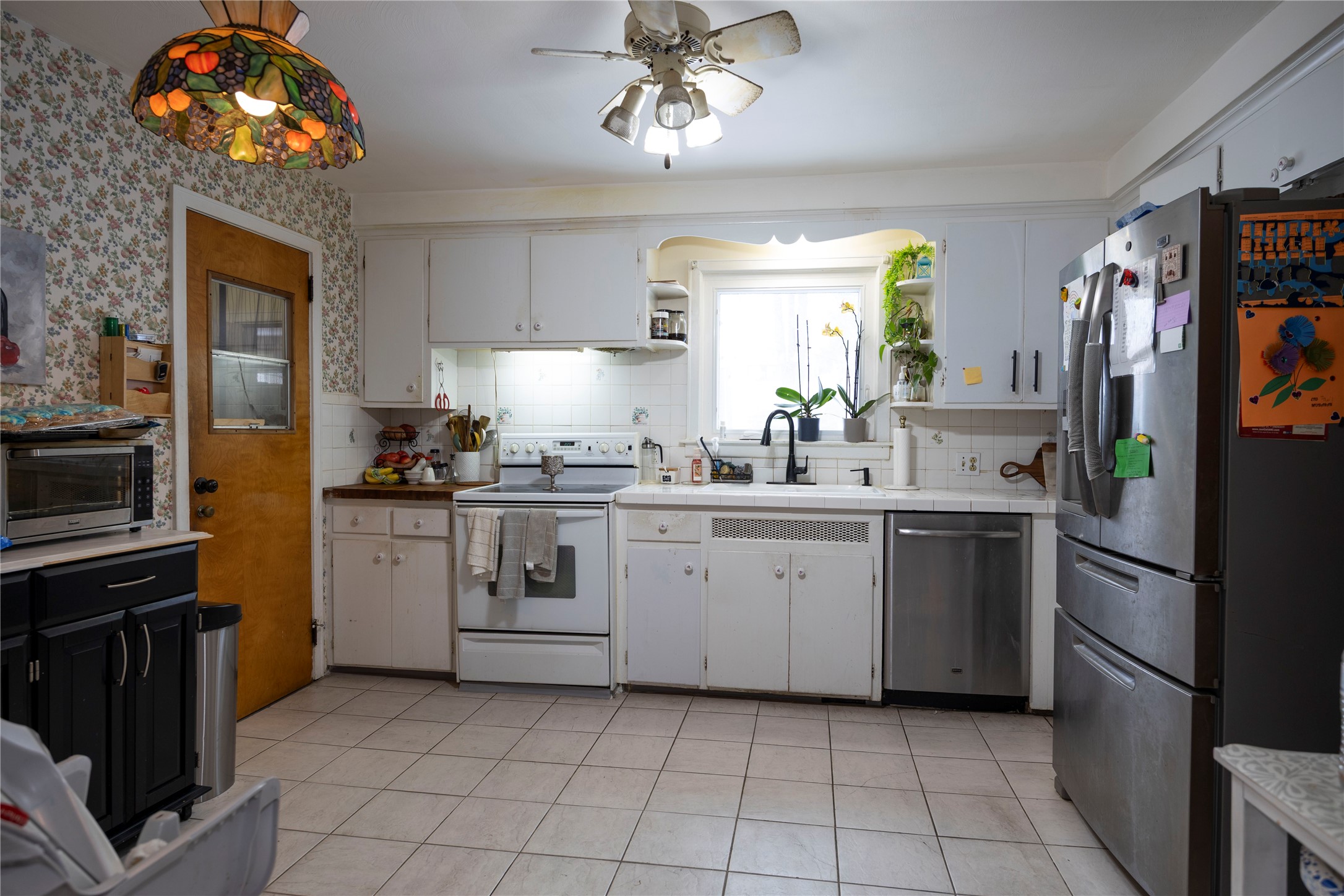 3613 Vestal Road Vestal, NY 13850 - Photo 16 of 48