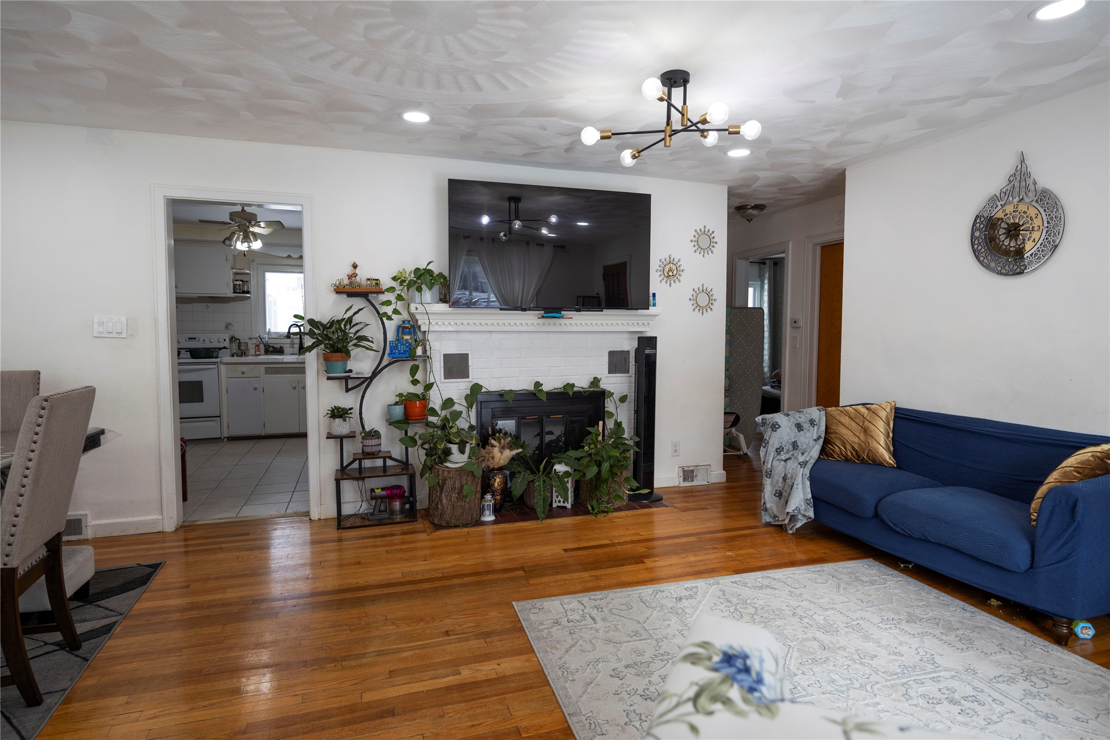 3613 Vestal Road Vestal, NY 13850 - Photo 7 of 48