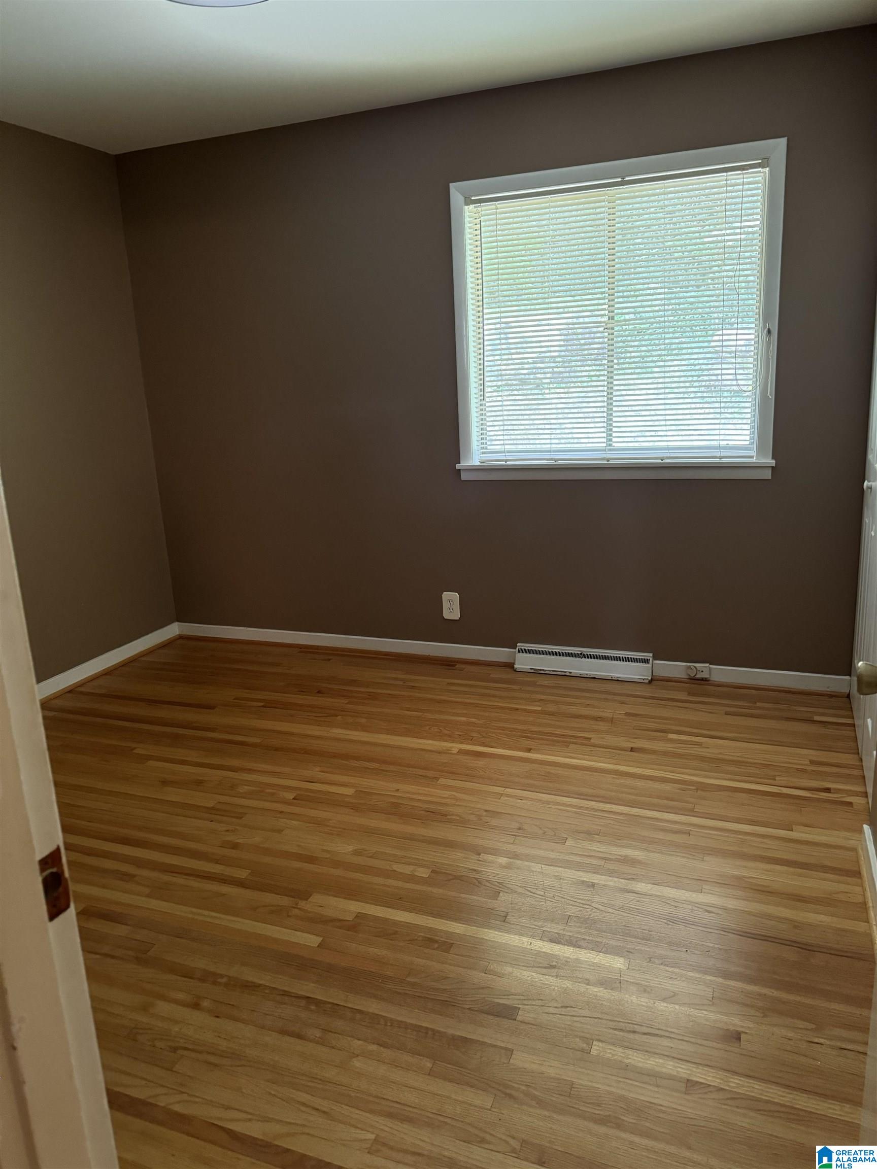 907 Barnisdale Road Birmingham, AL 35235 - Photo 13 of 19