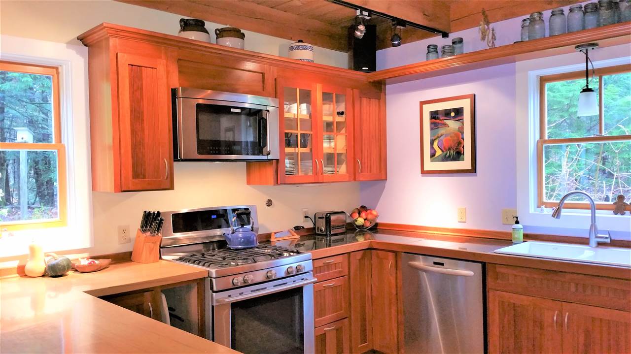469 German Flats Road Fayston, VT 05673 - Photo 5 of 40 Gallery Image 5
