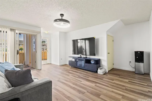 $475,000 | 94-506 Kupuohi Street, Unit 7102, Waipahu, HI 96797