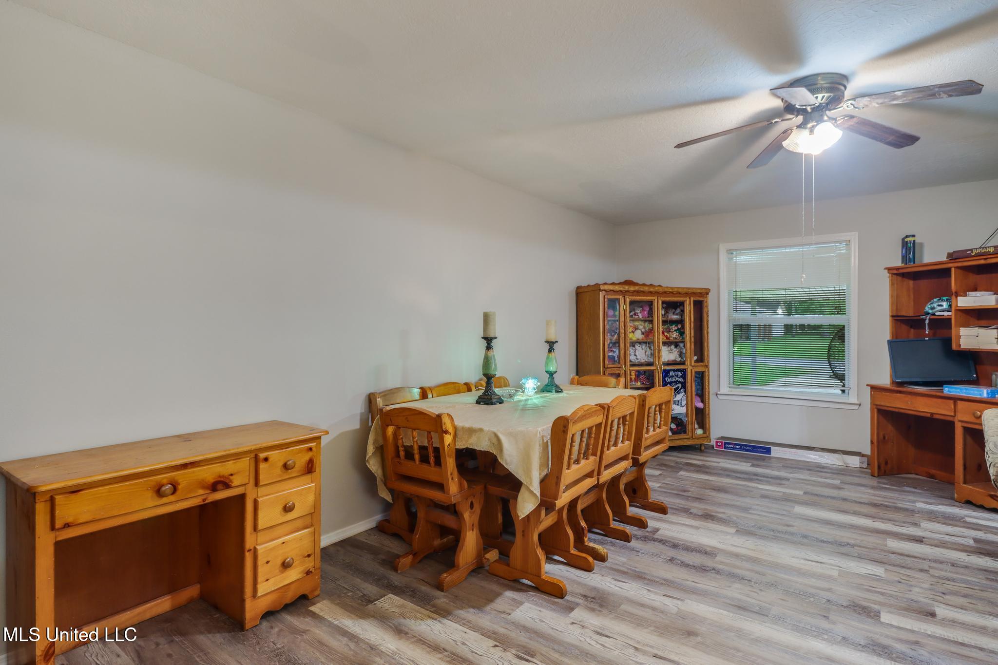 8301 Sherbrook Street Moss Point, MS 39562 - Photo 9 of 24 IMG_6370