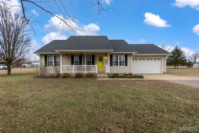 $229,000 | 2163 East County Highway 450, Sikeston, MO 63801