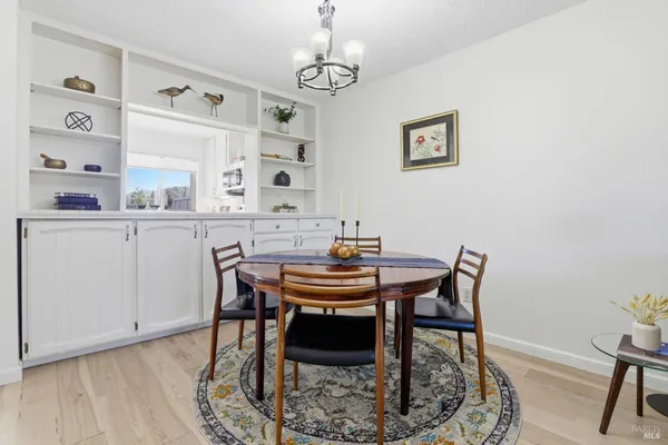 $579,000 | 823 VÃa Casitas, Greenbrae, CA 94904