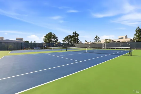 $579,000 | 823 VÃa Casitas, Greenbrae, CA 94904