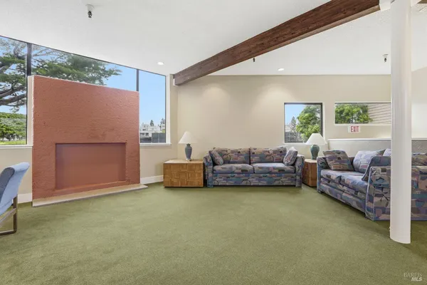 $579,000 | 823 VÃa Casitas, Greenbrae, CA 94904