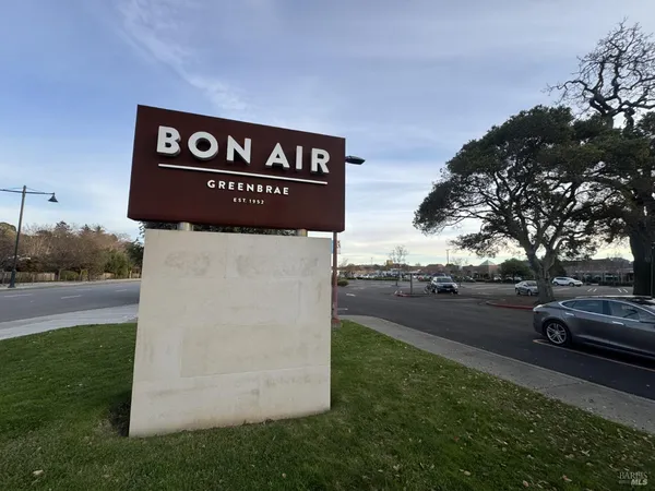 $579,000 | 823 VÃa Casitas, Greenbrae, CA 94904