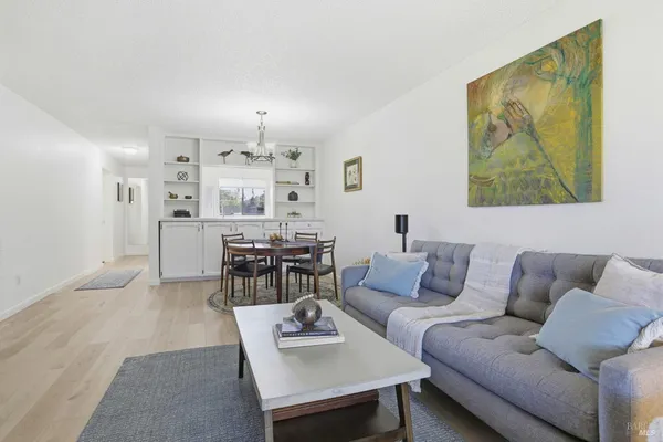 $579,000 | 823 VÃa Casitas, Greenbrae, CA 94904