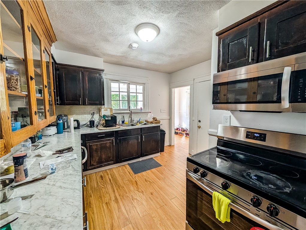 1423 Manville Road, Unit 1 Woonsocket, RI 02895 - Photo 9 of 25