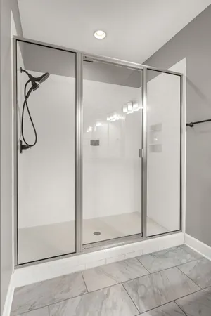 $3,850 | 4520 Georgia Avenue, Nashville, TN 37209
