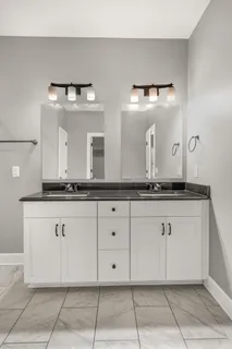 $3,850 | 4520 Georgia Avenue, Nashville, TN 37209