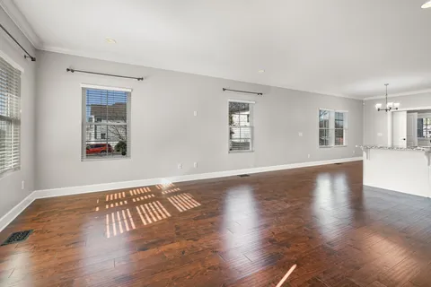 $3,850 | 4520 Georgia Avenue, Nashville, TN 37209