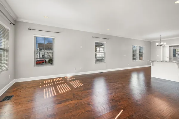 $3,850 | 4520 Georgia Avenue, Nashville, TN 37209