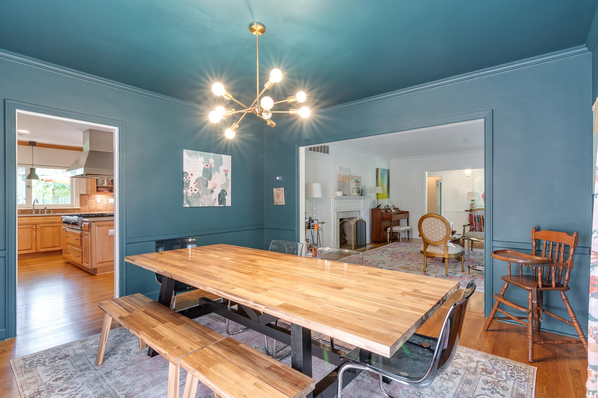 4263 Burgundy Road Memphis, TN 38111 - Photo 5 of 38 Dining Room adjoining renovated Kitchen features hardwood / wood-style floors, and crown molding
