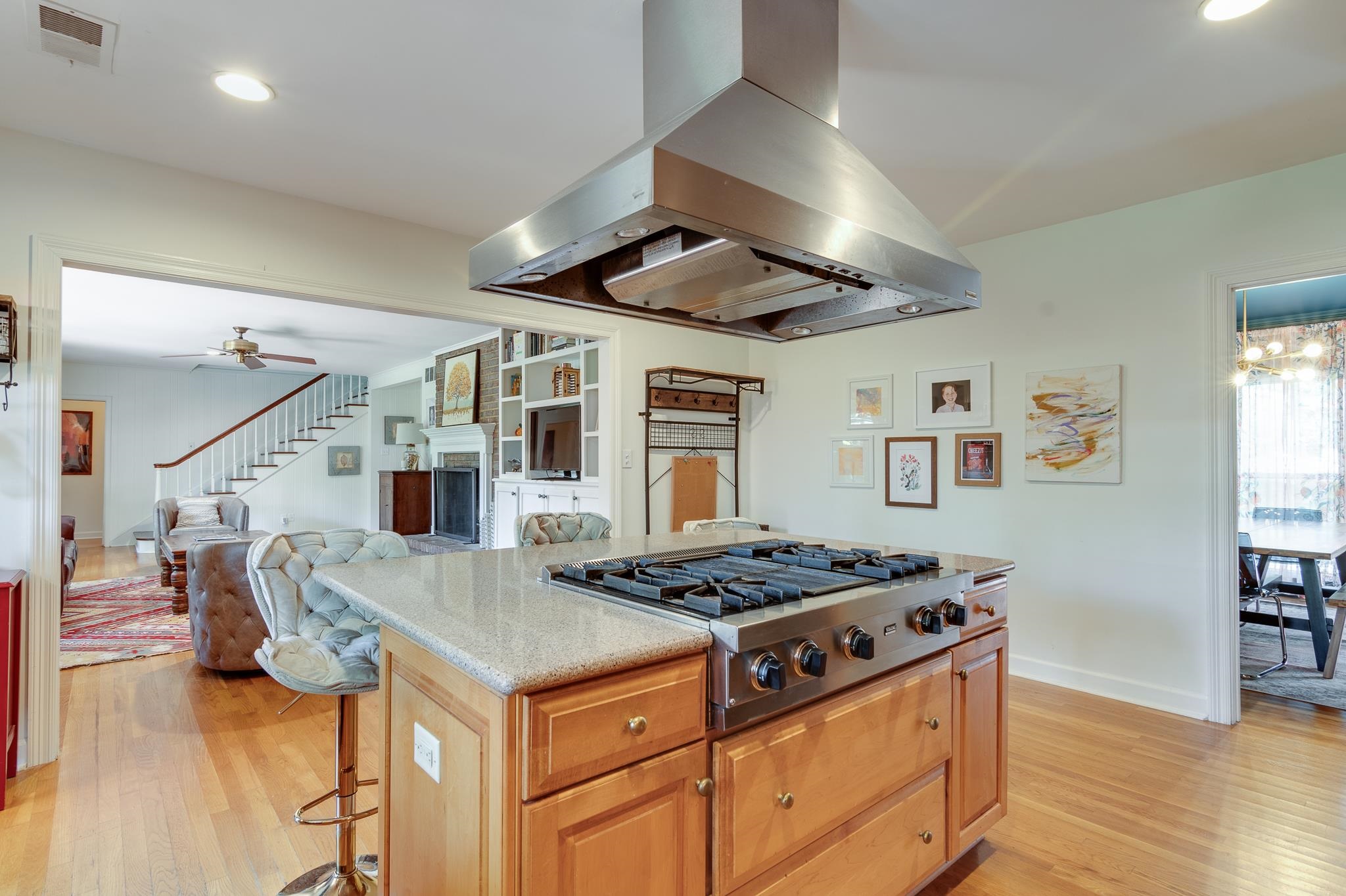 4263 Burgundy Road Memphis, TN 38111 - Photo 10 of 38 Viking gas cooktop and lots of storage below.