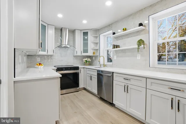 $725,000 | 2480 Dale Road, Huntingdon Valley, PA 19006