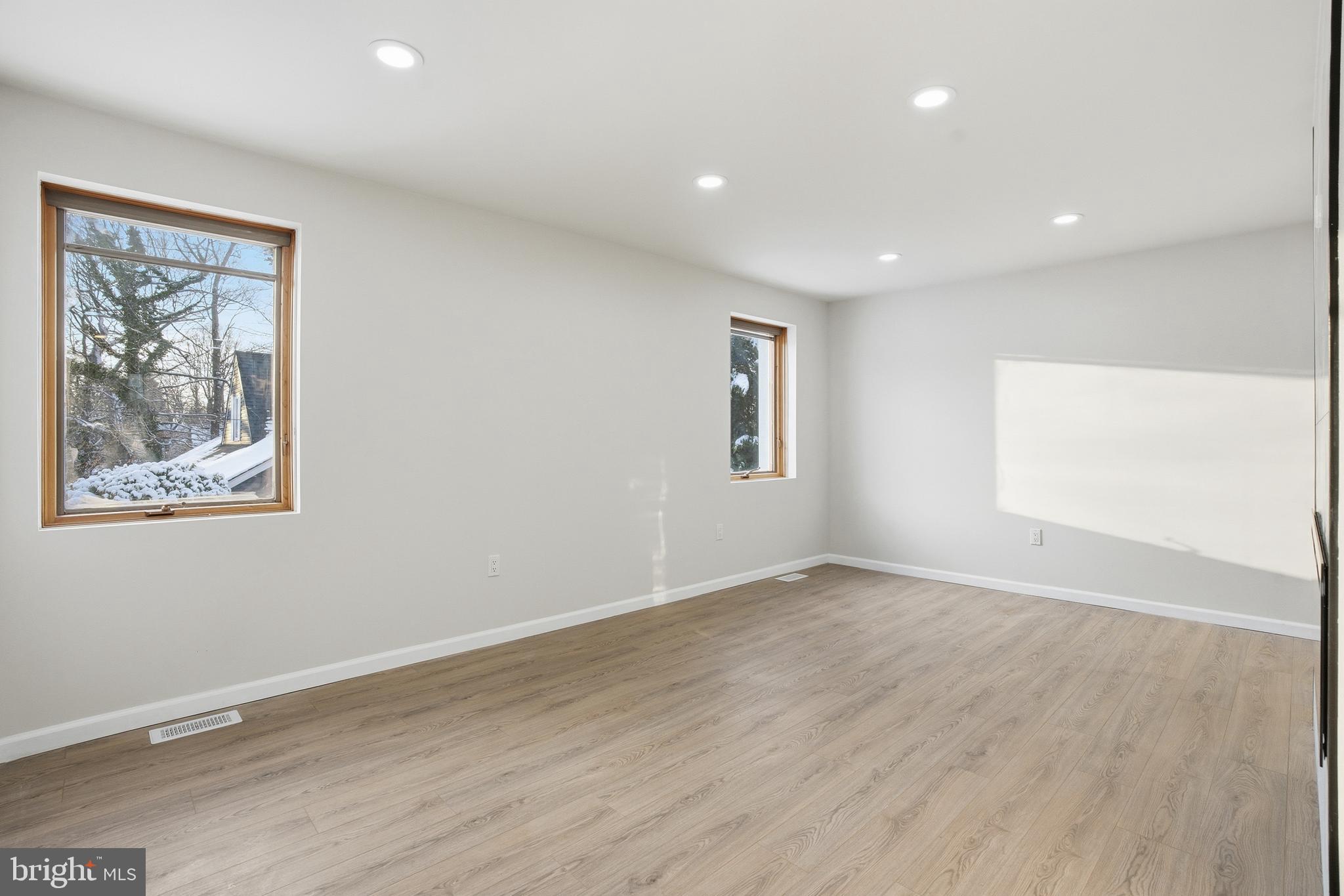 2480 Dale Road Huntingdon Valley, PA 19006 - Photo 14 of 54 Bedroom