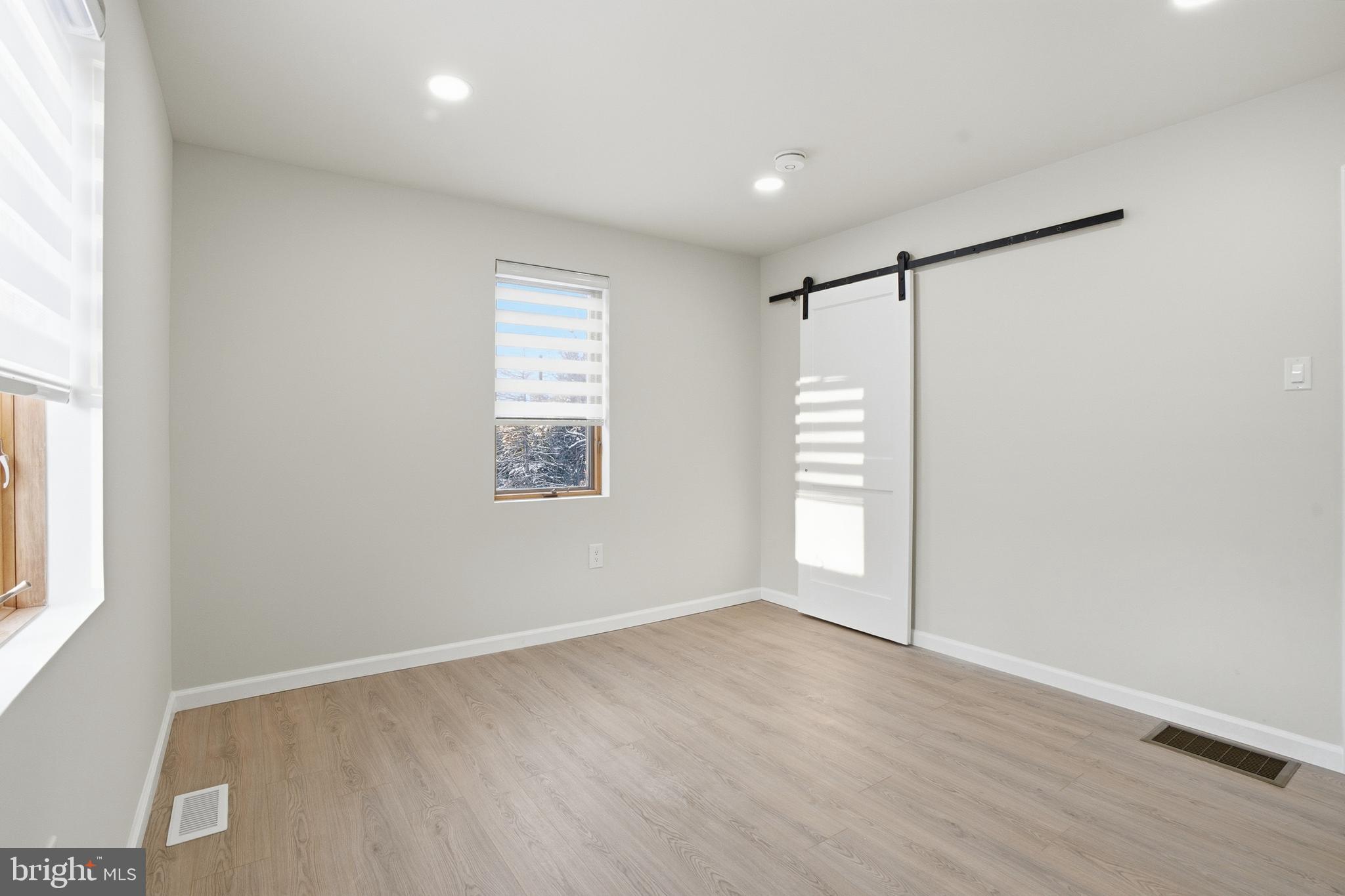 2480 Dale Road Huntingdon Valley, PA 19006 - Photo 17 of 54 Bedroom