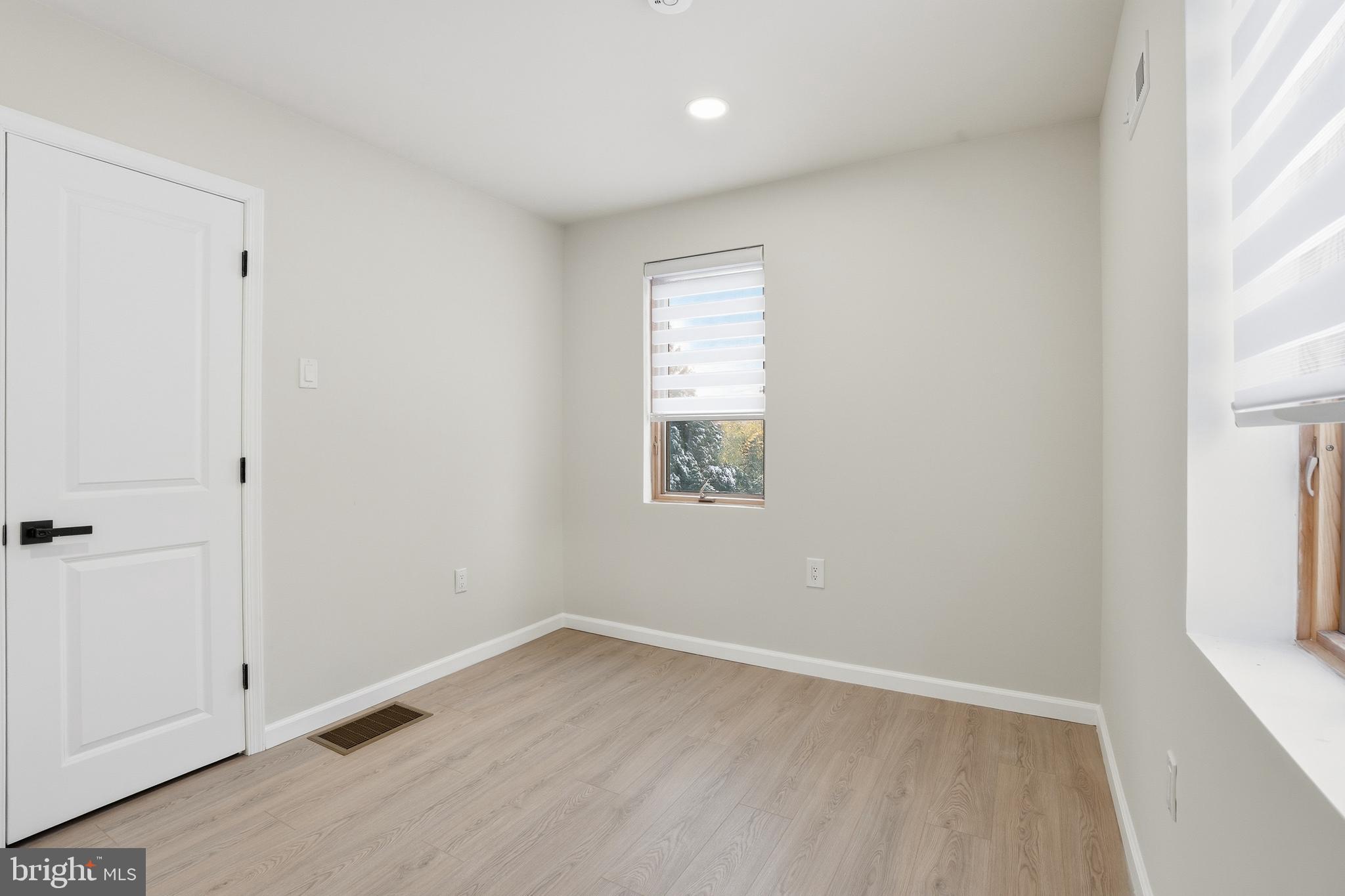 2480 Dale Road Huntingdon Valley, PA 19006 - Photo 19 of 54 Bedroom