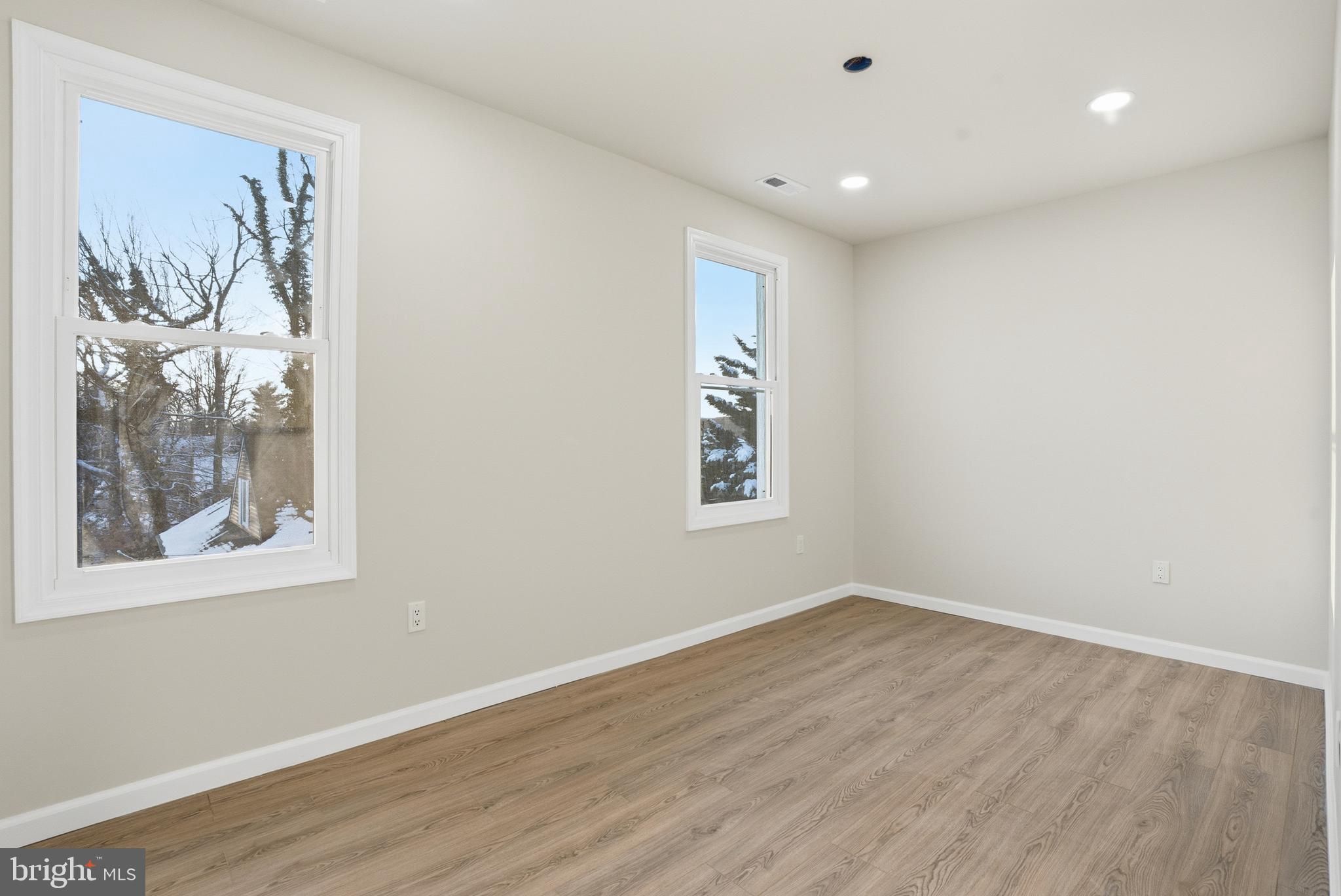 2480 Dale Road Huntingdon Valley, PA 19006 - Photo 27 of 54