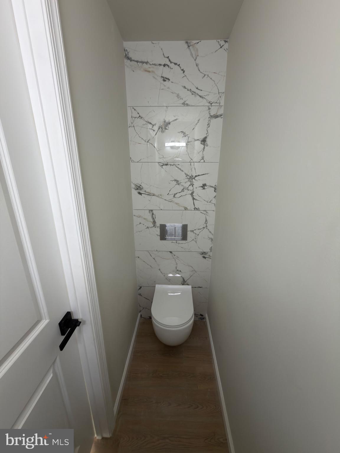 2480 Dale Road Huntingdon Valley, PA 19006 - Photo 43 of 54 Powder room