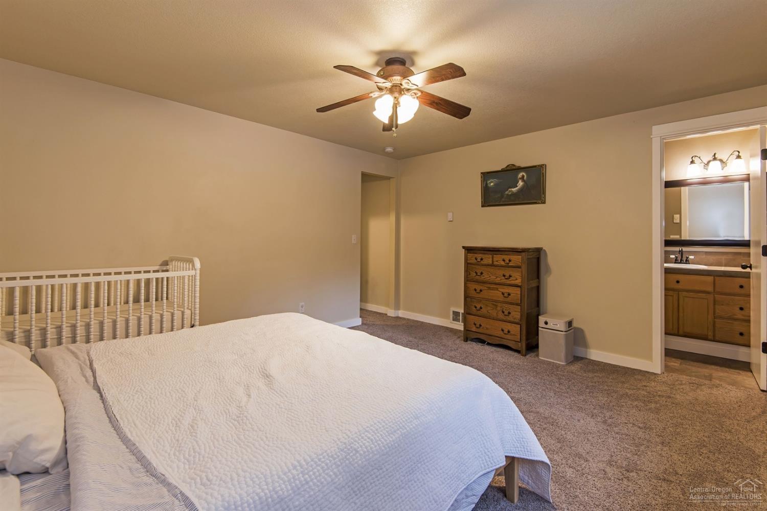16881 Indio Road Bend, OR 97707 - Photo 17 of 25 Additional Photo