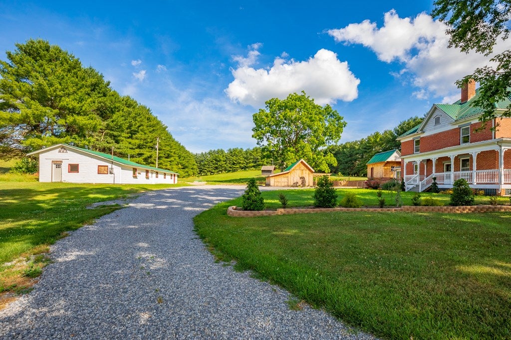 3305 Blacklick Road Rural Retreat, VA 24368 - Photo 72 of 75 Gallery Image 72