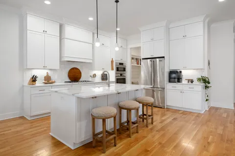 $1,650,000 | 75 A Brookwood Terrace, Nashville, TN 37205