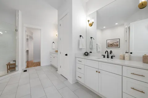 $1,650,000 | 75 A Brookwood Terrace, Nashville, TN 37205