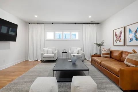 $1,650,000 | 75 A Brookwood Terrace, Nashville, TN 37205