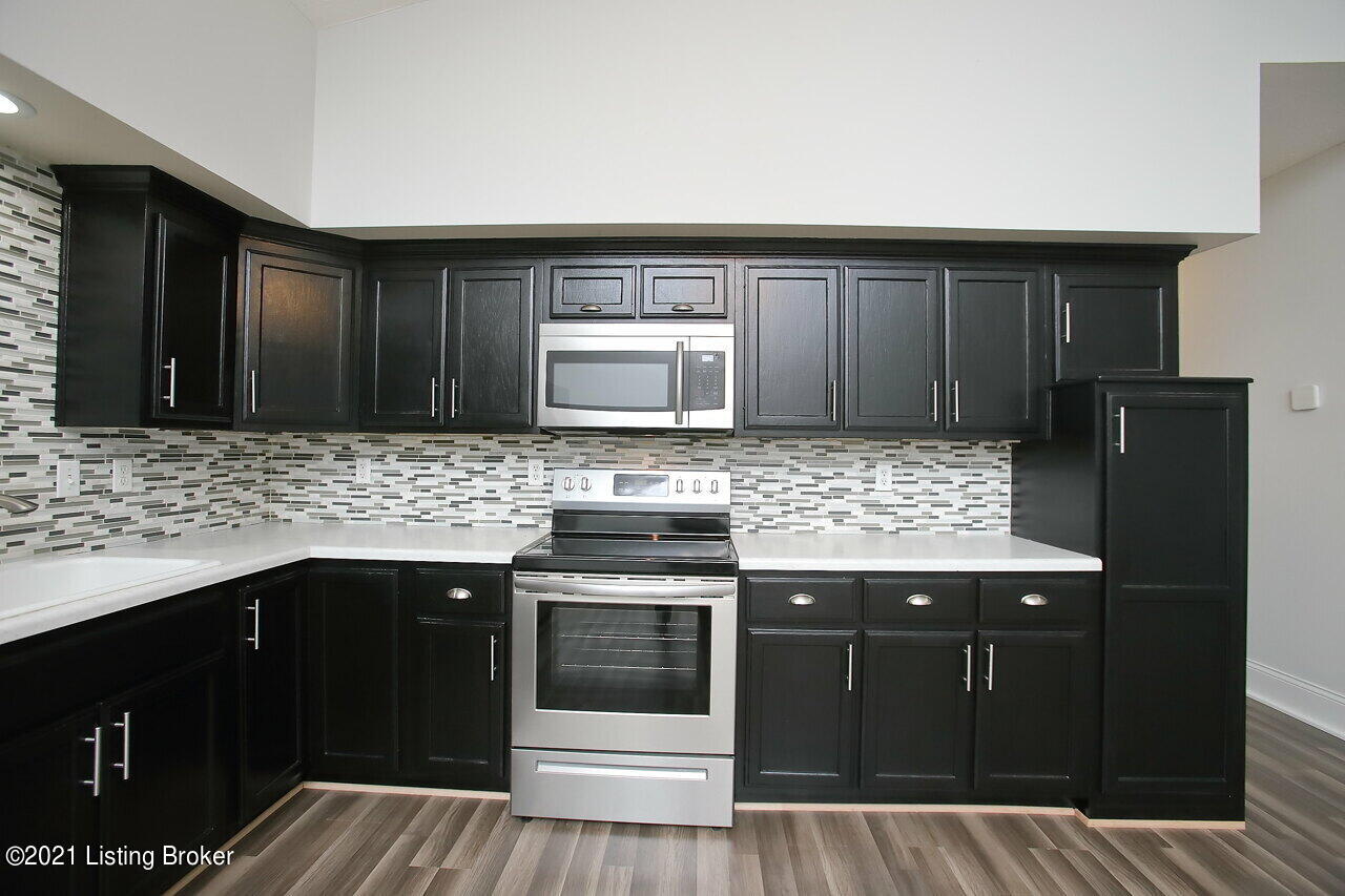 3785 Doe Run Road Elizabethtown, KY 42701 - Photo 16 of 49 Kitchen