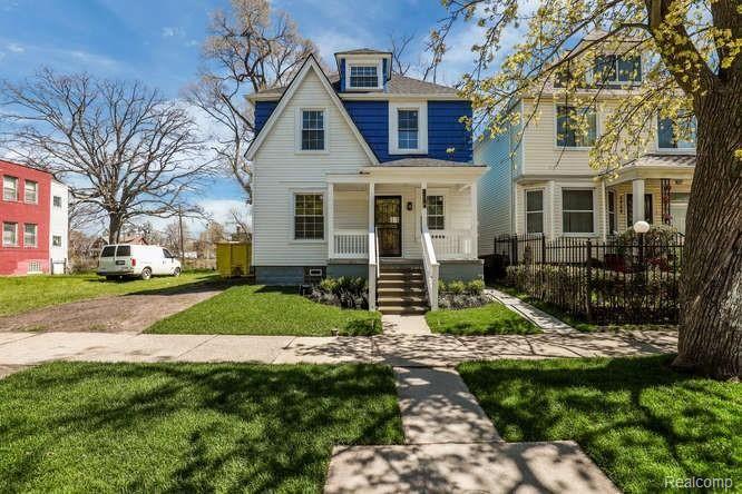 2144 Fischer Street Detroit, MI 48214 - Photo 3 of 25