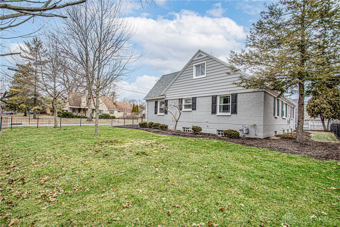 626 Hathaway Road Dayton, OH 45419 - Photo 46 of 50