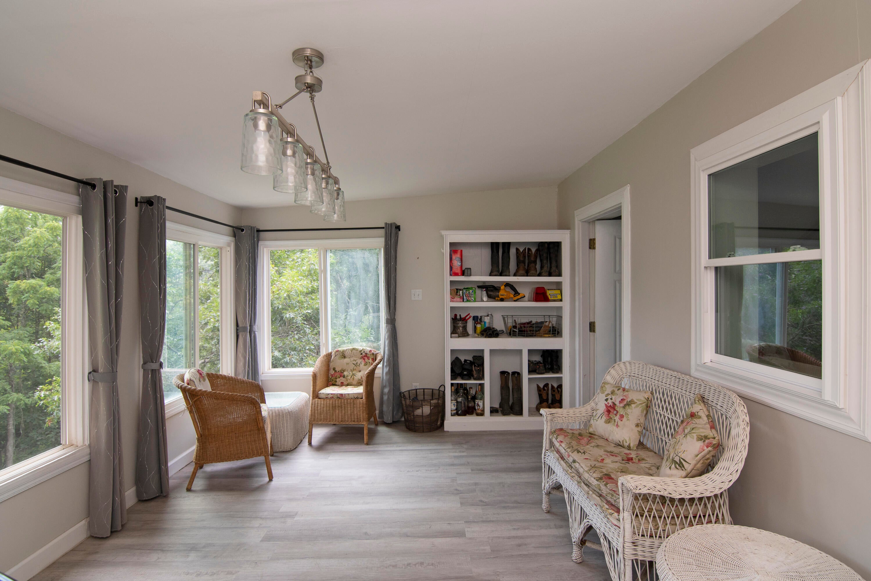 4135 Williamsburg Road Renick, WV 24966 - Photo 21 of 58 Gallery Image 21