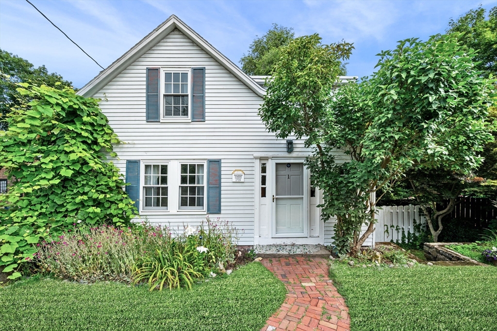 1 Elm Street Marblehead, MA 01945 - Photo 2 of 25