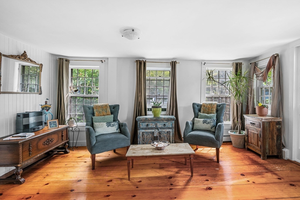 1 Elm Street Marblehead, MA 01945 - Photo 4 of 25