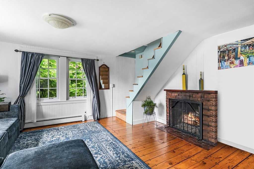 1 Elm Street Marblehead, MA 01945 - Photo 7 of 25