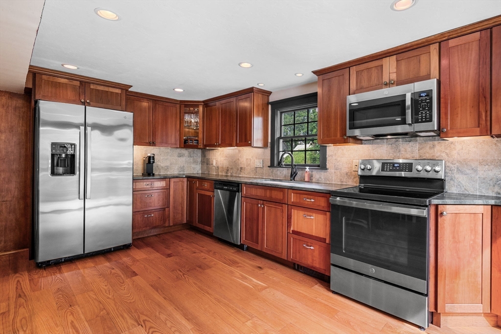 1 Elm Street Marblehead, MA 01945 - Photo 9 of 25