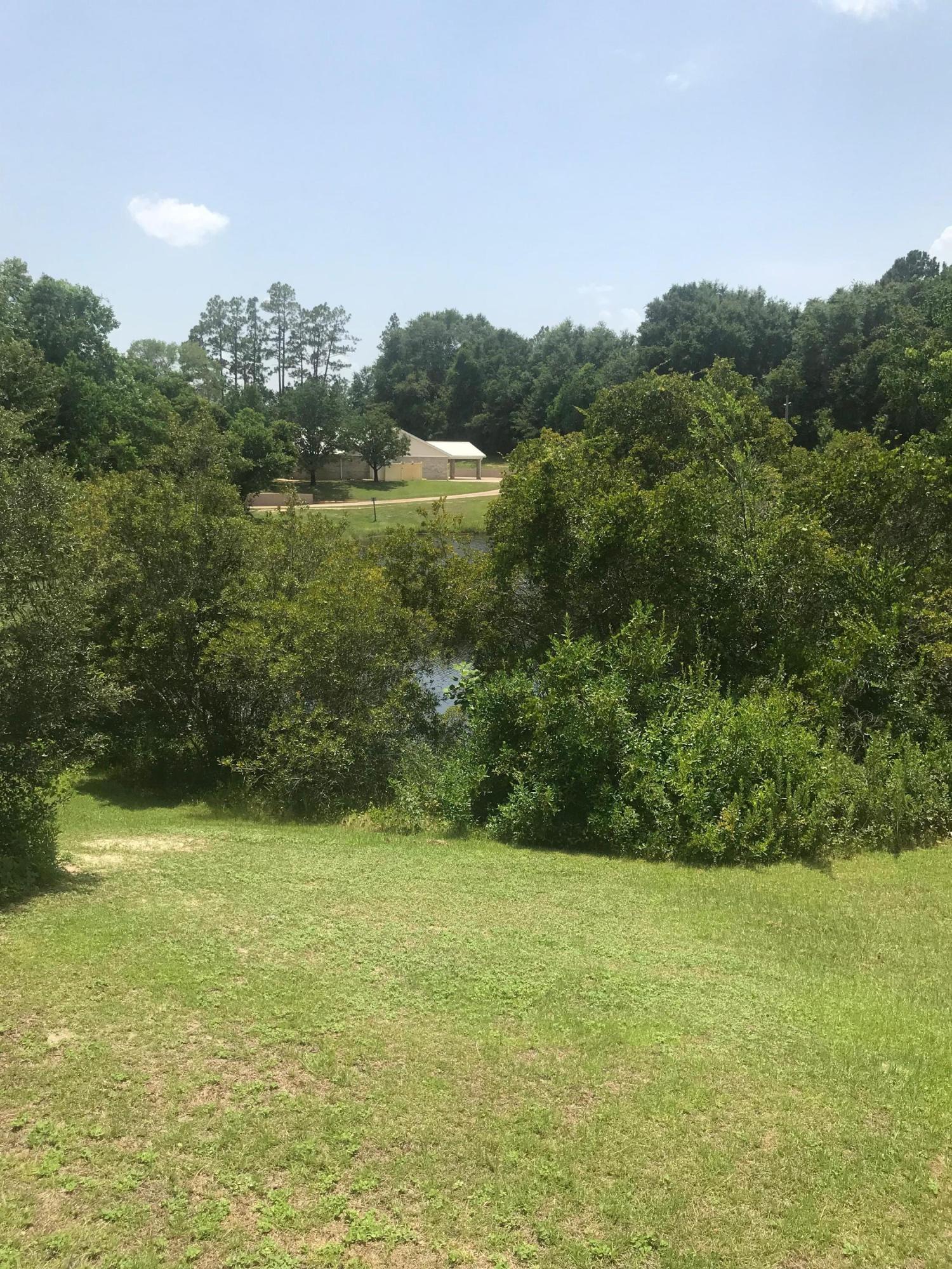5318 Monterrey Road Crestview, FL 32539 - Photo 4 of 7 secluded and serene