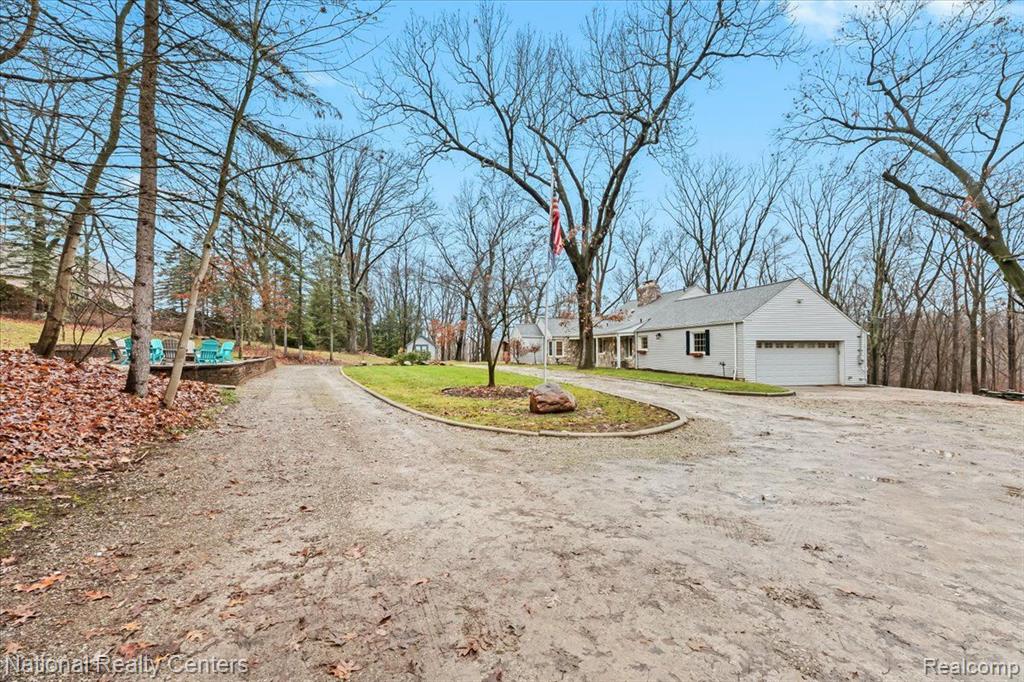 6633 28 Mile Road Washington, MI 48094 - Photo 4 of 48