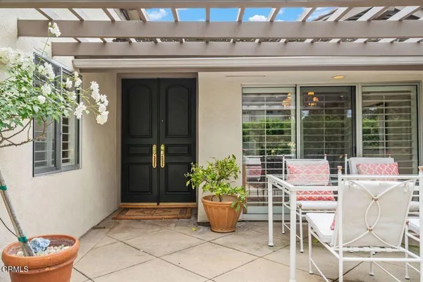 $1,360,000 | 1040 South Orange Grove Boulevard, Unit 1, Pasadena, CA 91105