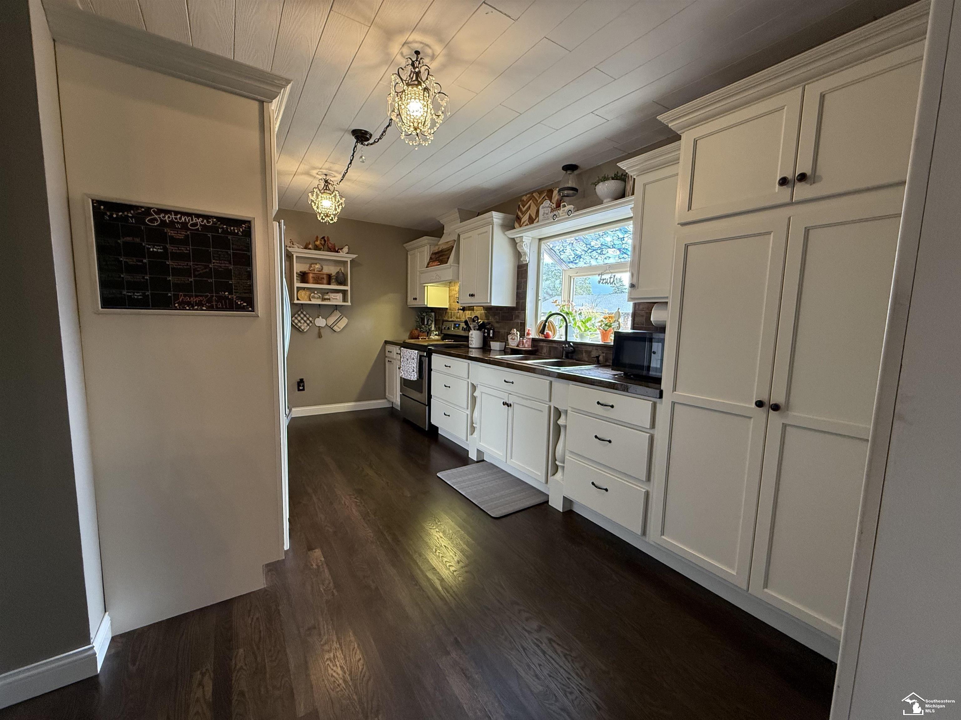 950 Waterloo Avenue Monroe, MI 48161 - Photo 19 of 34
