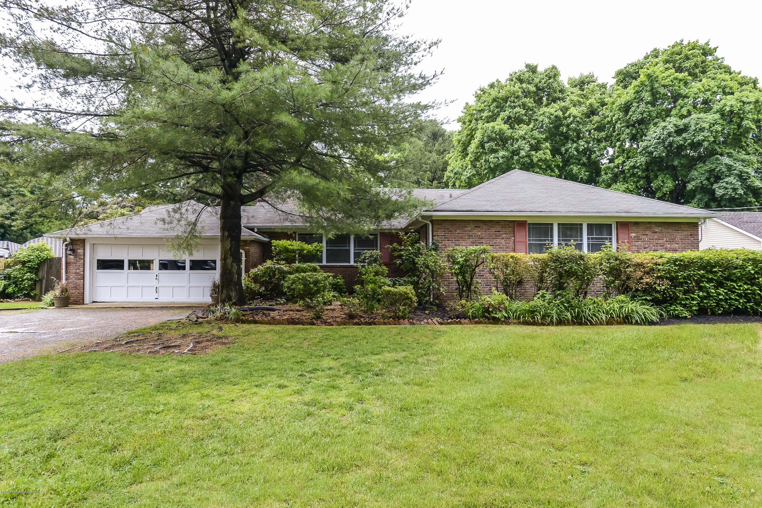86 Kings Road Little Silver, NJ 07739 - Photo 2 of 36 Front