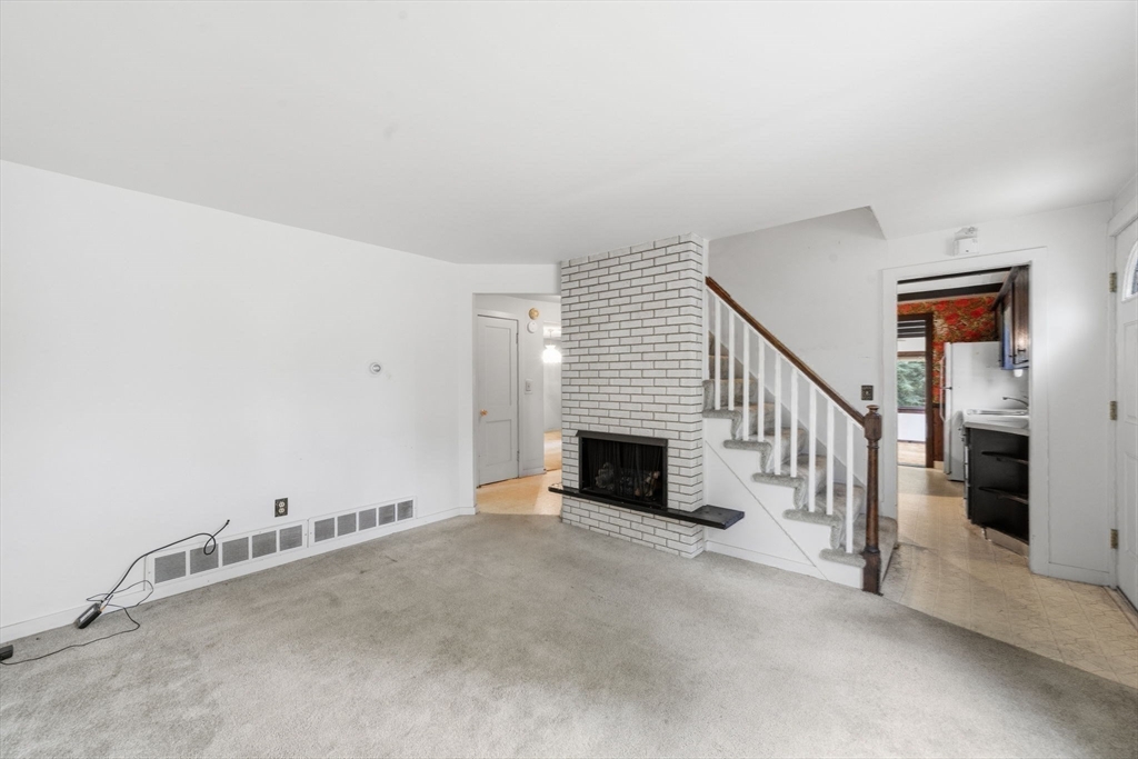 44 Cottage Road Enfield, CT 06082 - Photo 15 of 42 Gallery Image 15