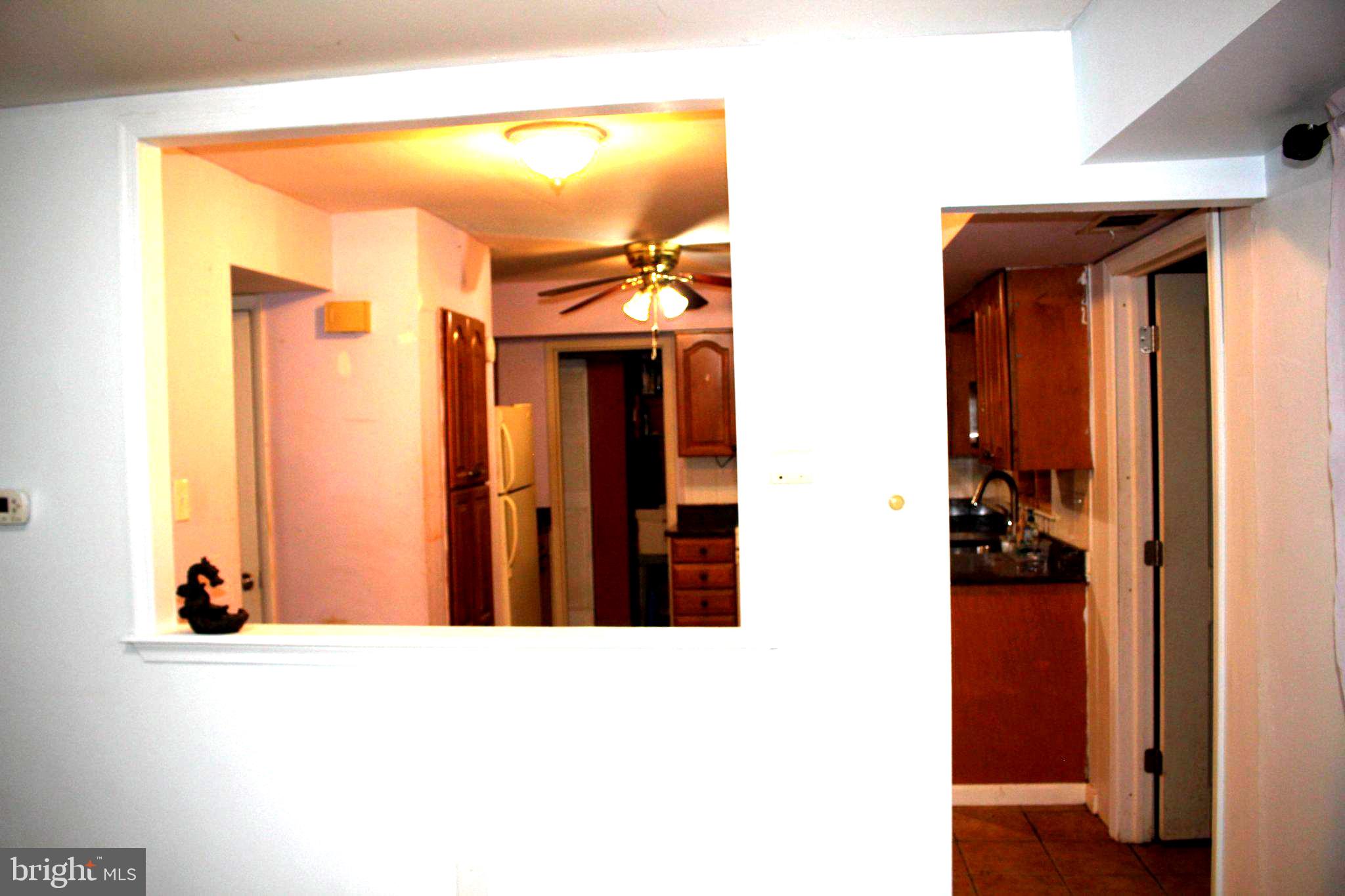 146 Oakmont Road Clementon, NJ 08021 - Photo 7 of 61 Open-concept living space awaits you.