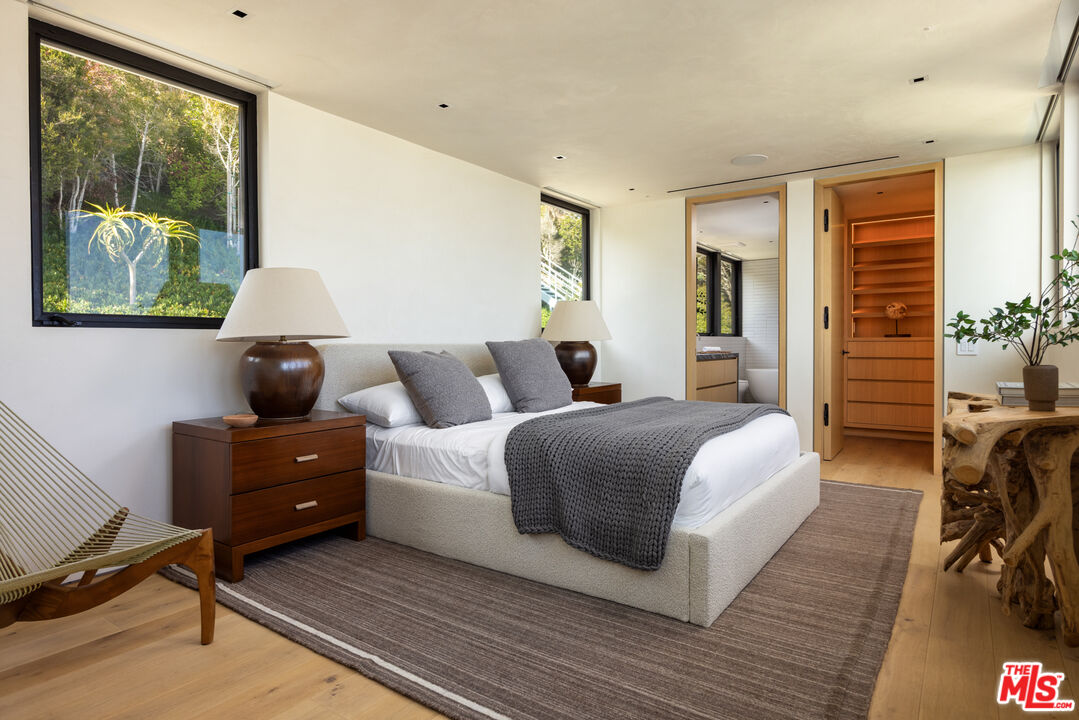 31388 Broad Beach Road Malibu, CA 90265 - Photo 16 of 36