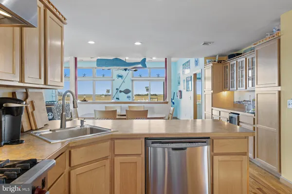 $749,000 | 28 South Portland Drive, Little Egg Harbor, NJ 08087