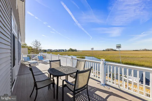 $749,000 | 28 South Portland Drive, Little Egg Harbor, NJ 08087