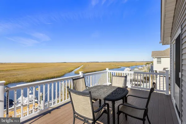 $749,000 | 28 South Portland Drive, Little Egg Harbor, NJ 08087
