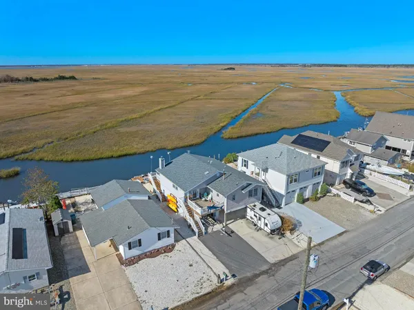 $749,000 | 28 South Portland Drive, Little Egg Harbor, NJ 08087